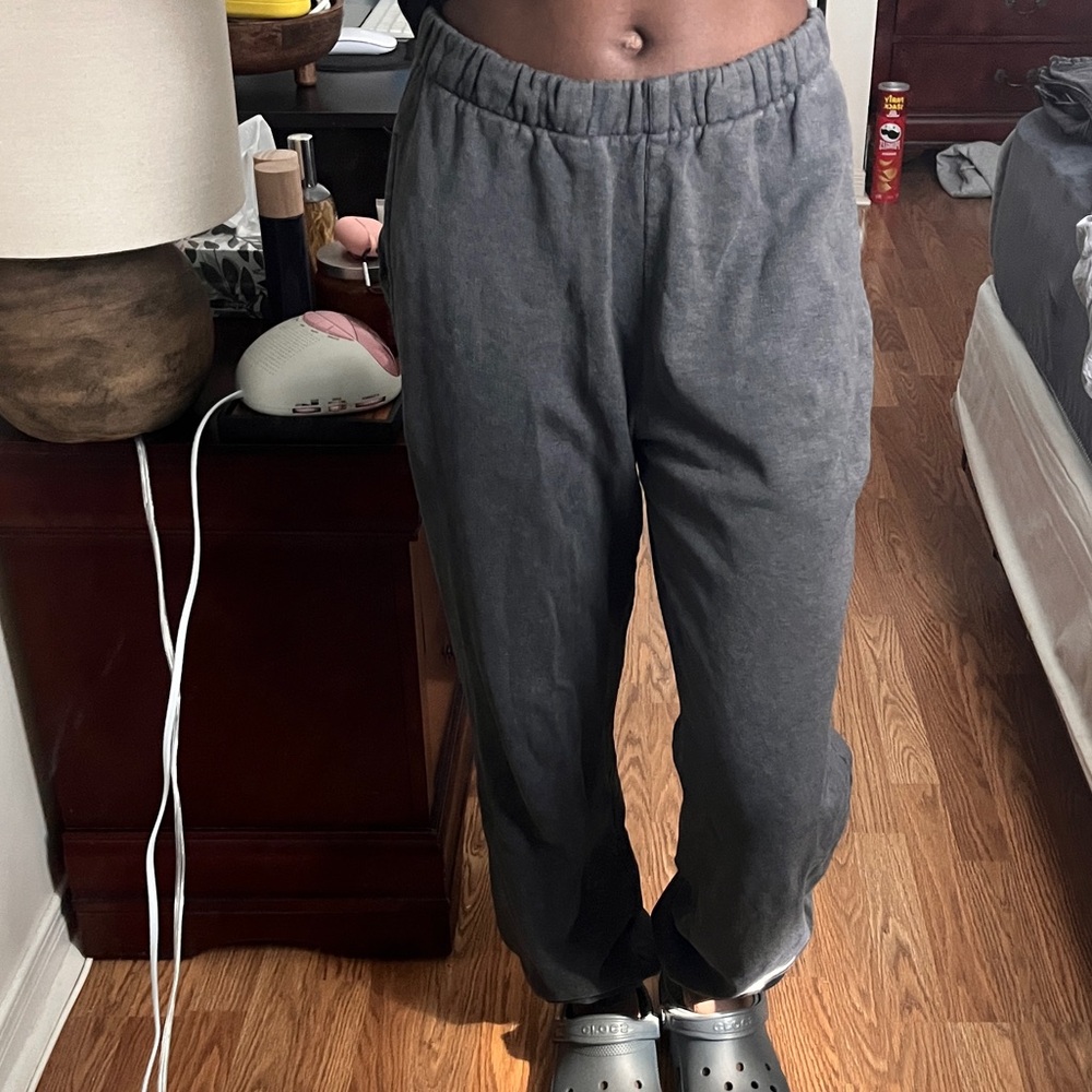 Brandy Melville - Grey Jogger Sweatpants (o/s)